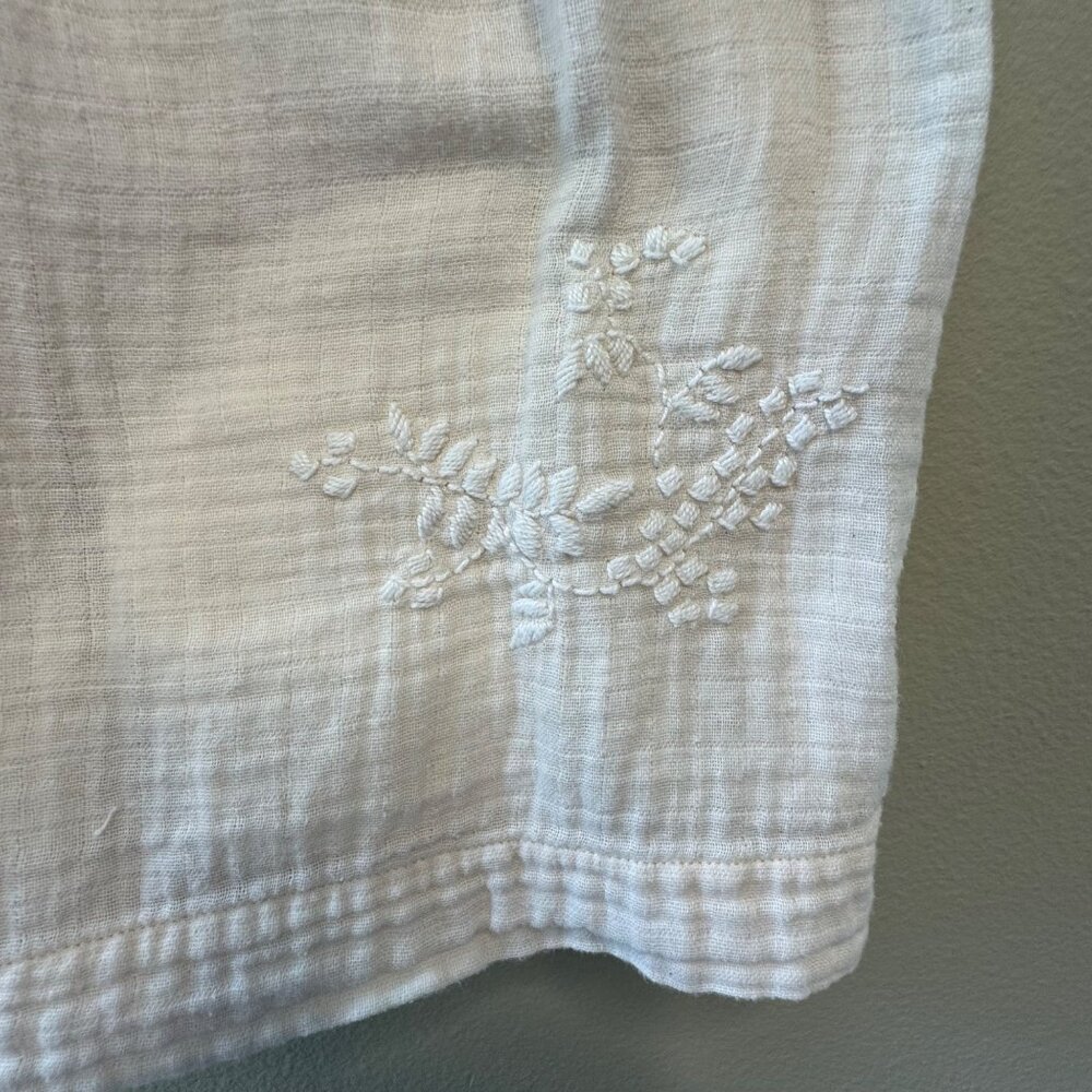 BONPOINT Embroidered Dress Girls 6 Vintage Inspired Pale Pink Cotton Embroidery - Picture 4 of 8